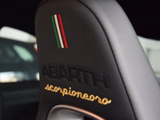 ABARTH 595 1.4 Turbo T-Jet 165 CV Scorpioneoro 15