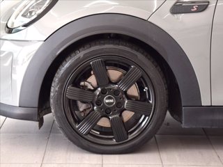MINI Mini Cooper 3p 2.0 S Classic auto 17
