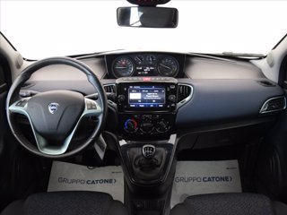 LANCIA Ypsilon 1.0 firefly hybrid Gold s&s 70cv 5p.ti 13