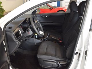 KIA Rio 1.2 Urban Gpl 82cv 11