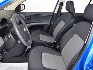 HYUNDAI i10 1.1 11