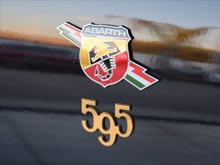 ABARTH 595C 1.4 t-jet Scorpioneoro 165cv auto 17