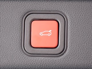 FIAT 600 1.2 hybrid La Prima 110cv auto 9