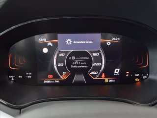 SEAT Arona 1.0 ecotsi Reference 95cv 13