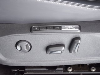 FORD Explorer EV 77kWh Extended Range Premium rwd 13