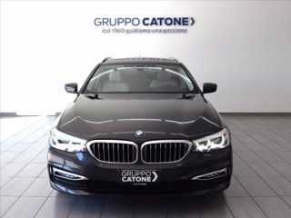 BMW 520d Touring Luxury auto 1