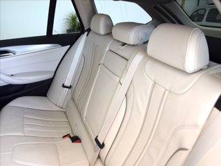 BMW 520d Touring Luxury auto 11