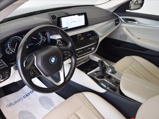 BMW 520d Touring Luxury auto 14
