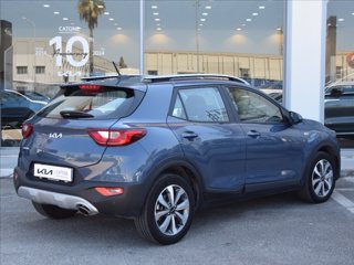 KIA Stonic 1.2 dpi Urban 84cv 4