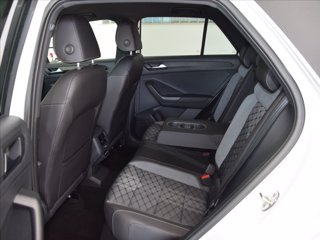 VOLKSWAGEN T-Roc 2.0 tdi R-Line 150cv dsg 9