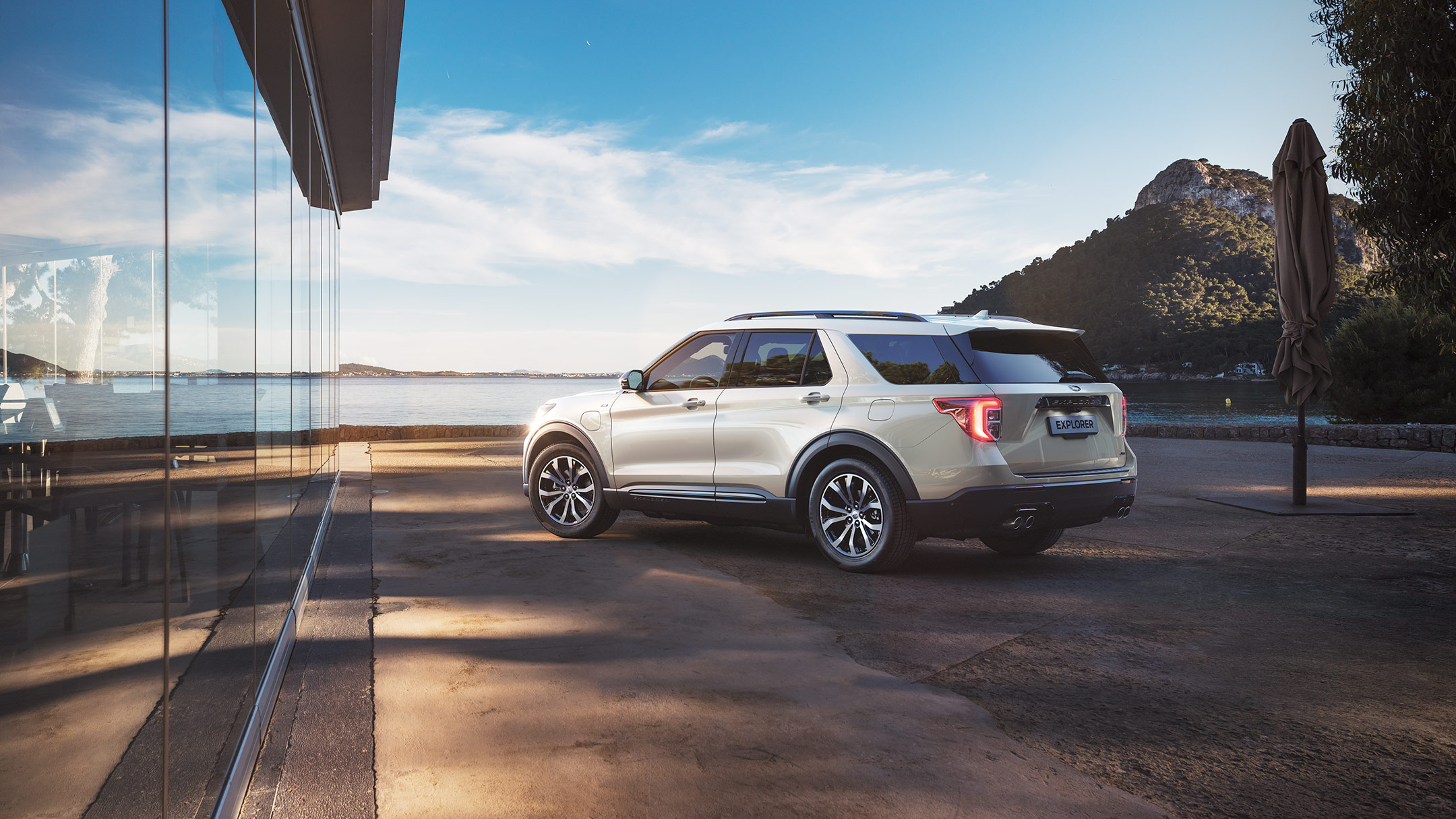 Ford Explorer 4 (1)
